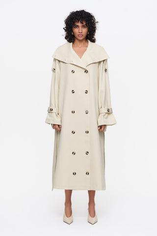 The Lyocell Trenchcoat